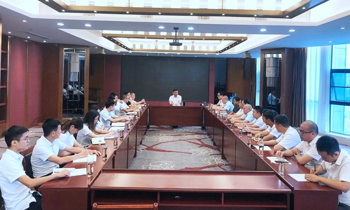 树立远大目的 增强企业治理 进一步形成出效益出精品出人才的开展名堂 ——胡晓风董事长主持召开工程系统聚会